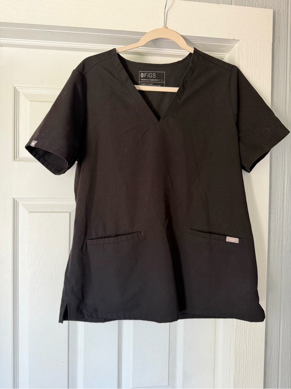 Figs Black V-Neck Scrub Top